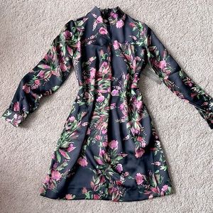 Eva Mendes Black floral mini dress